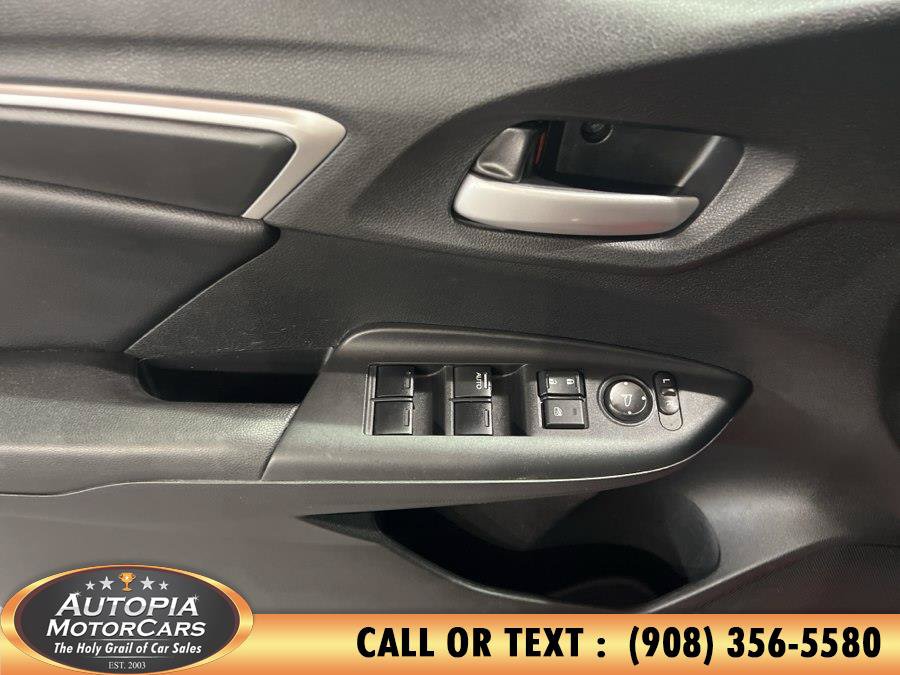 Used 2015 Honda Fit EX image 19