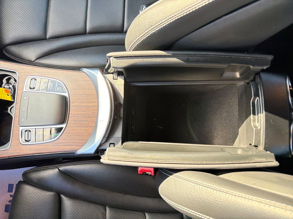 Used 2022 Mercedes-Benz GLC 300 4MATIC image 32