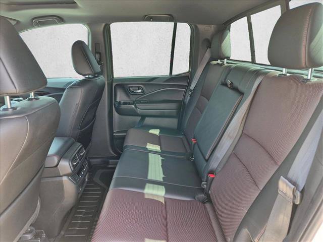 Used 2025 Honda Ridgeline Black Edition image 20