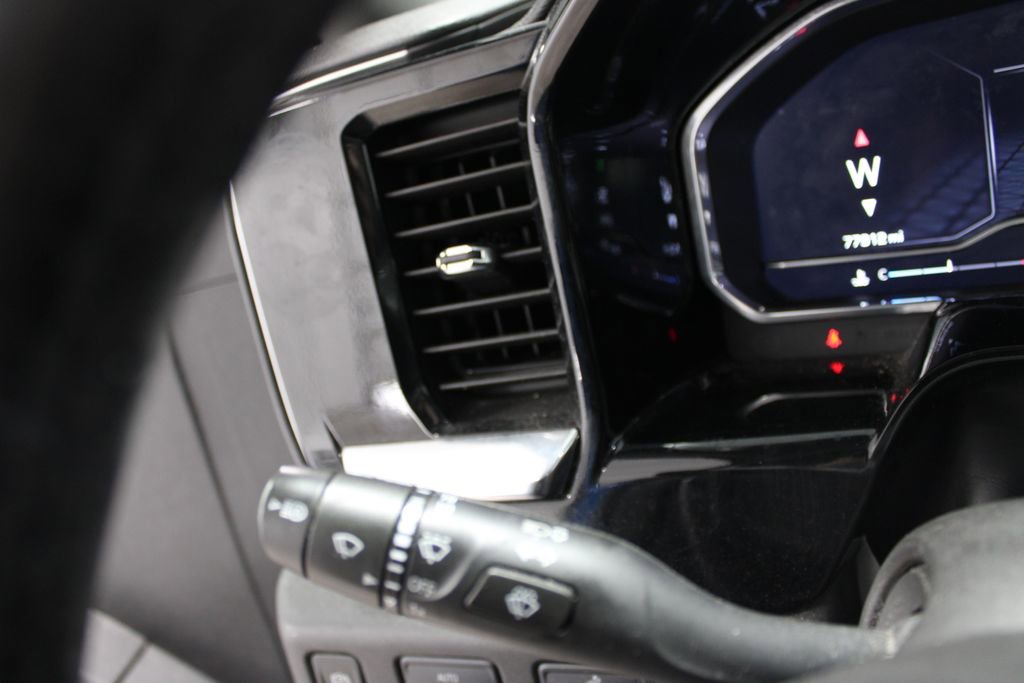 Used 2024 GMC Sierra 1500 Elevation image 21