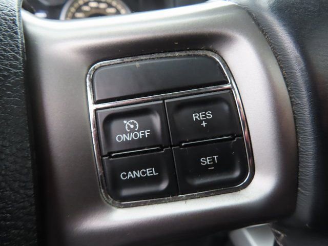 Used 2014 RAM 2500 Limited image 17