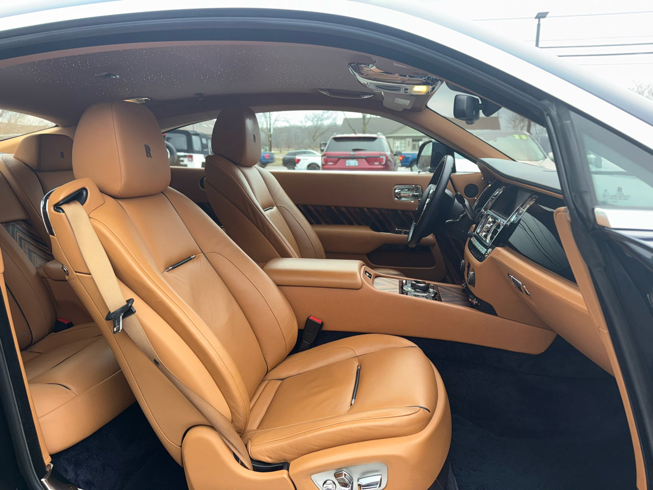 Used 2015 Rolls-Royce Wraith image 41