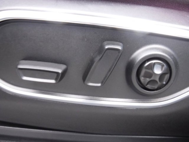 Used 2022 Jeep Wagoneer Series III image 26