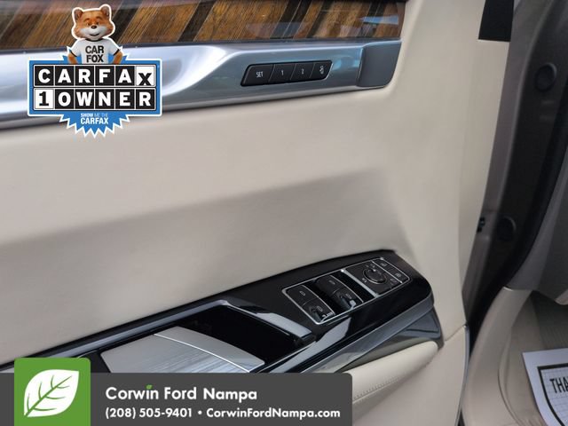 Used 2025 Cadillac Escalade ESV Sport Platinum w/ LPO, Floor Liner Package AWD/4WD image 11