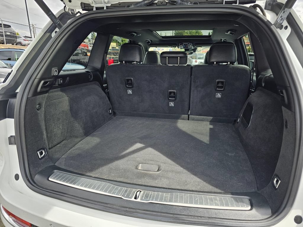 Used 2022 Jeep Grand Cherokee Overland AWD/4WD image 15