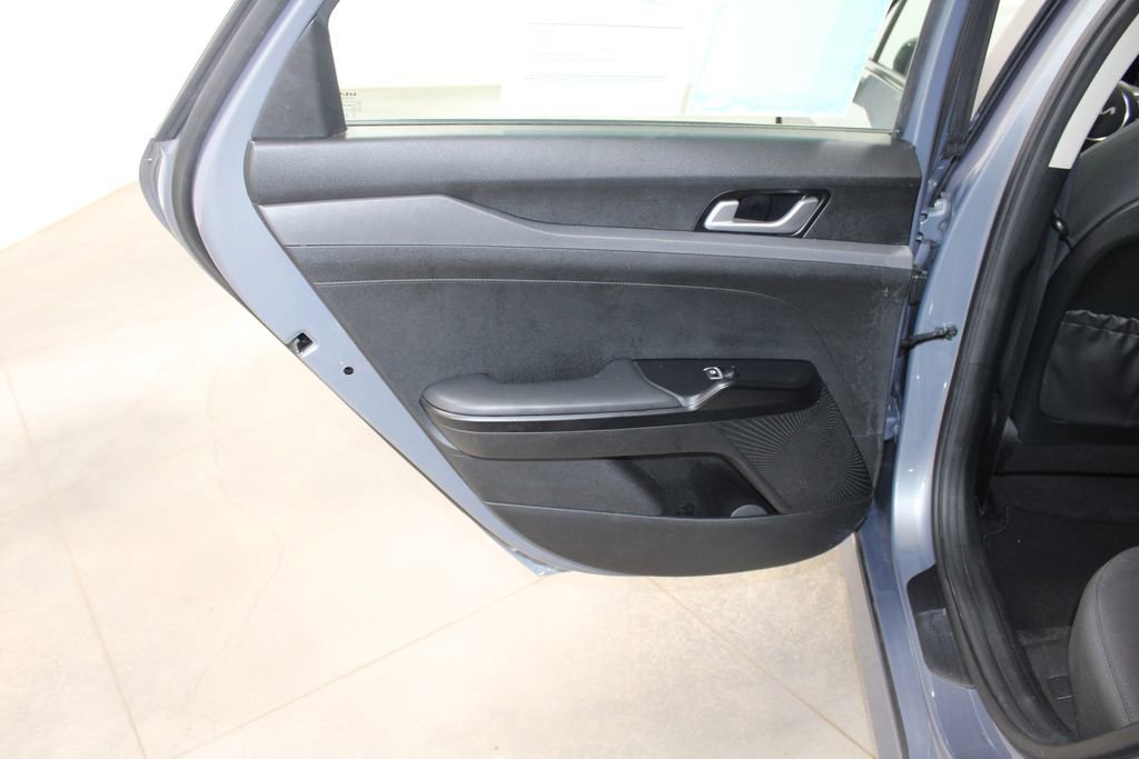 Used 2023 Kia K5 LXS image 23