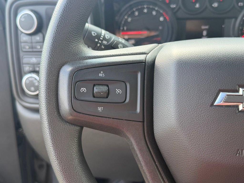 Used 2021 Chevrolet Silverado 1500 Custom Trail Boss AWD/4WD image 19