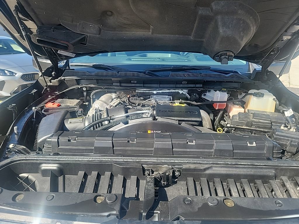 Used 2023 GMC Sierra 3500 Denali w/ Denali Ultimate Package image 9