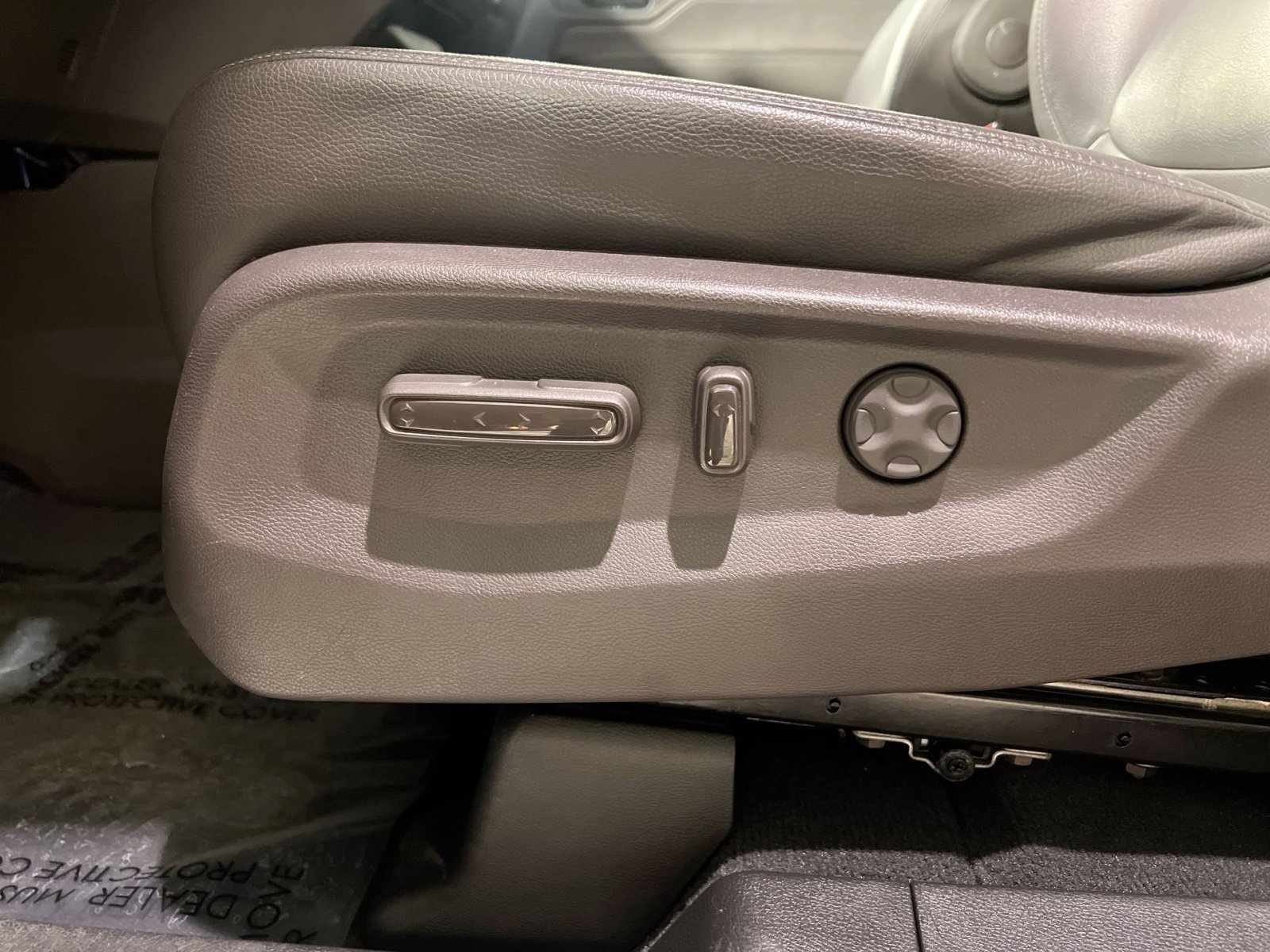 Used 2023 Honda Odyssey EX-L image 23