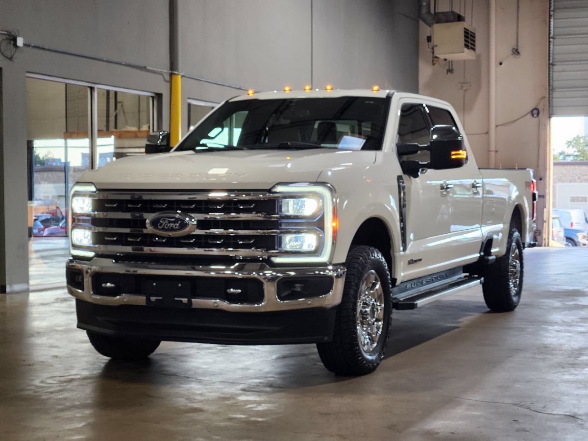 Used 2023 Ford F350 Lariat w/ Tow Technology Package AWD/4WD image 4