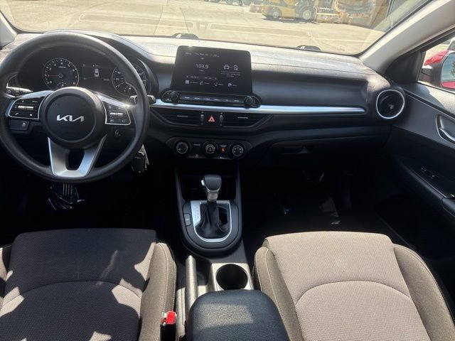 Used 2022 Kia Forte LXS image 19