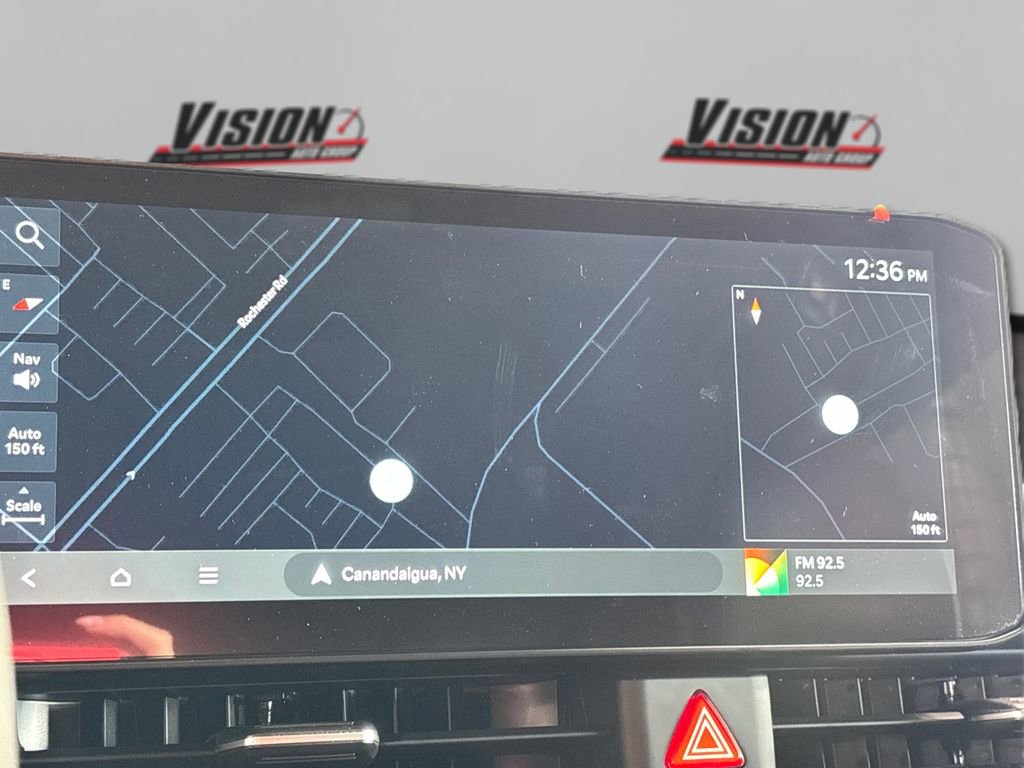 New 2026 Kia Carnival EX image 24