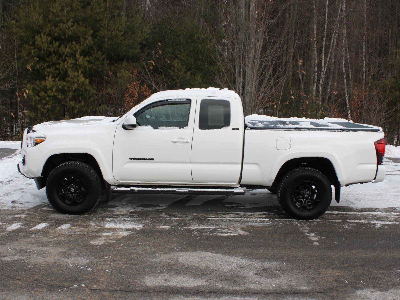 Certified 2021 Toyota Tacoma SR5 image 5