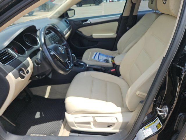 Used 2015 Volkswagen Jetta SE FWD image 15