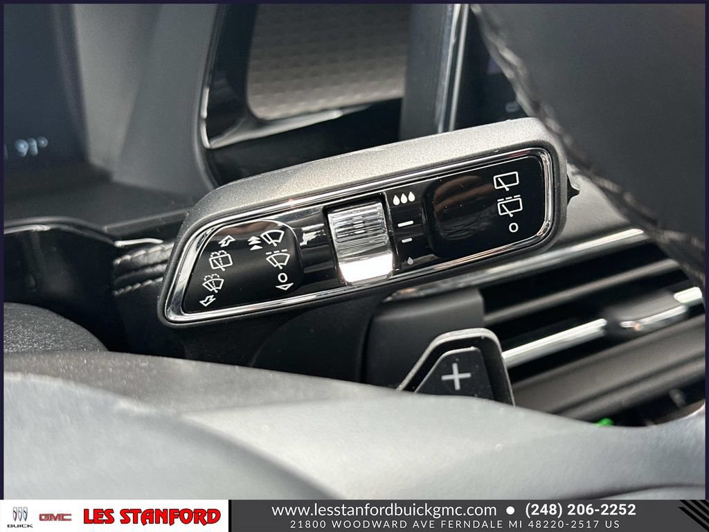 Used 2023 Lincoln Corsair Reserve w/ Jet Appearance Package AWD/4WD image 25