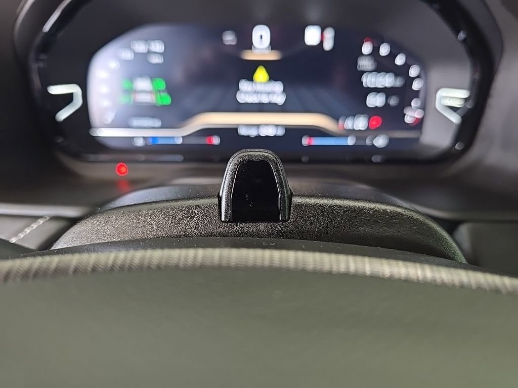 Used 2023 GMC Yukon XL Denali Ultimate w/ LPO, Floor Liner Package image 26