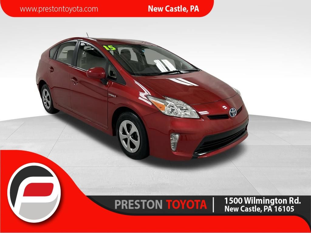 Used 2015 Toyota Prius Two FWD video 1