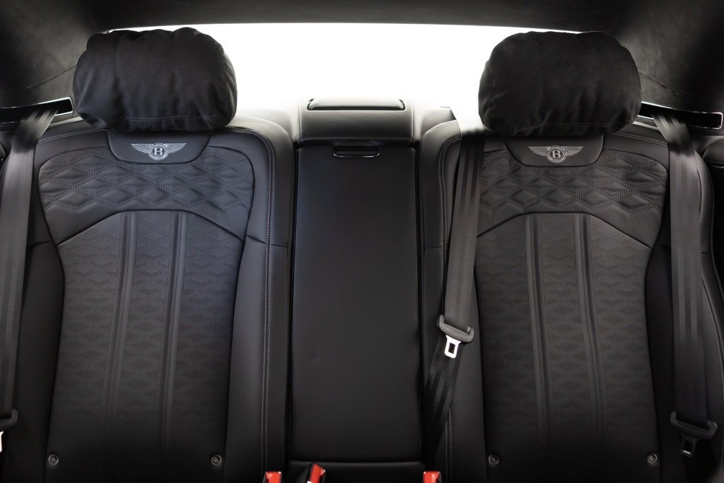 Used 2025 Bentley Flying Spur Plug-In Hybrid image 10