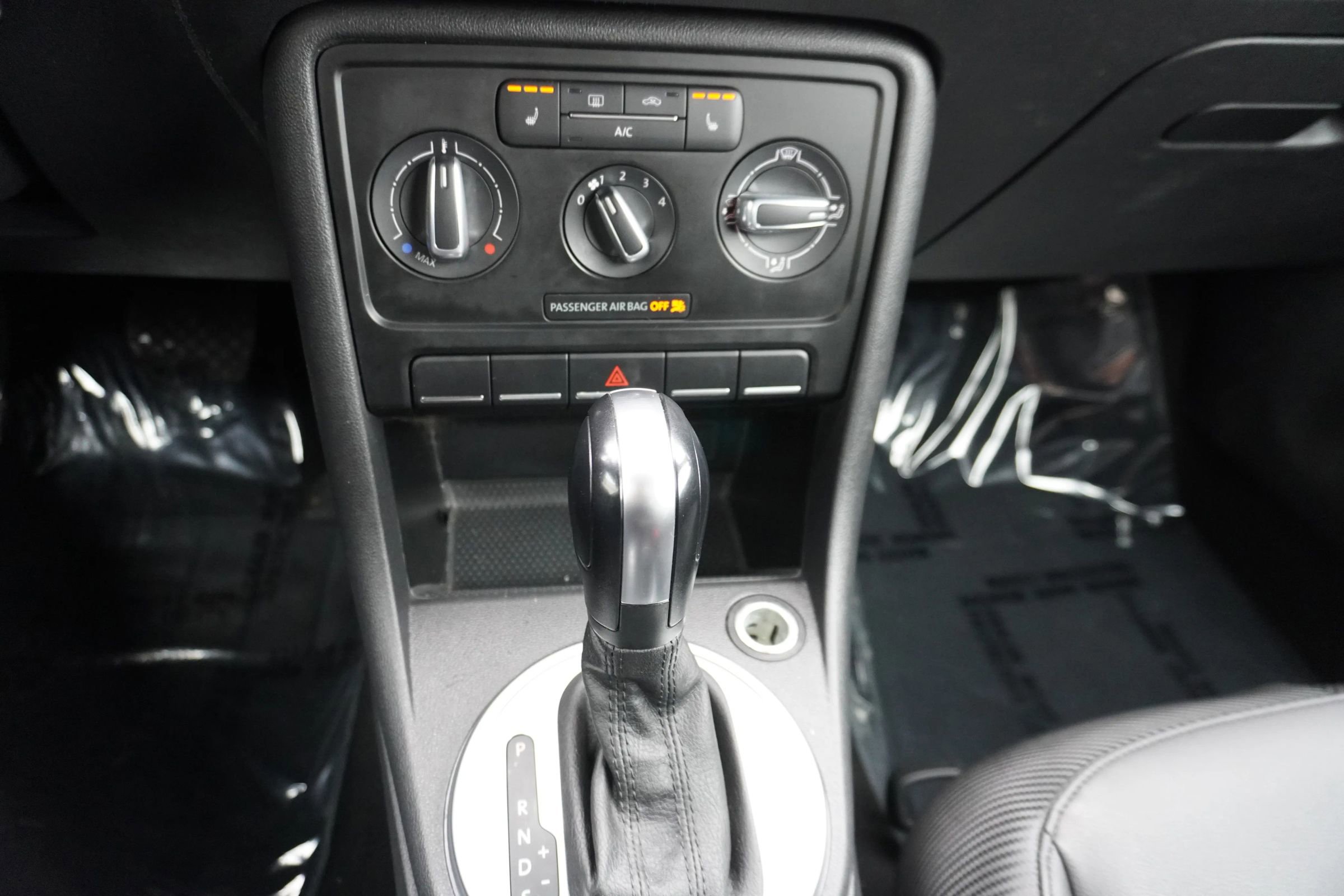 Used 2016 Volkswagen Beetle 1.8T image 14