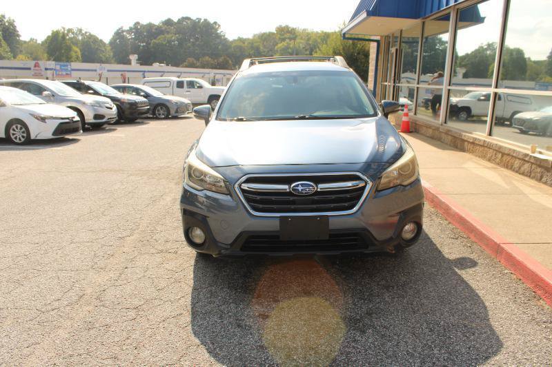 Used 2018 Subaru Outback 2.5i Premium AWD/4WD image 2