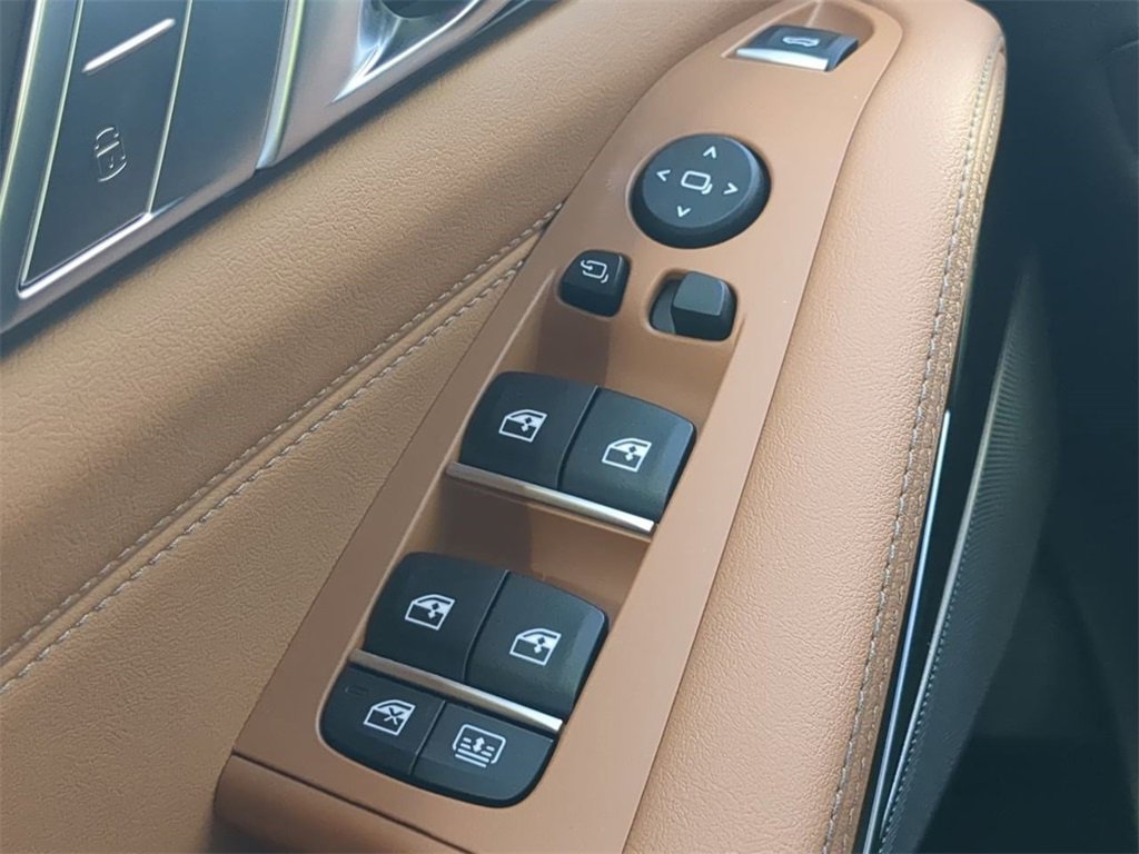 New 2026 BMW X7 xDrive40i w/ Executive Package image 25