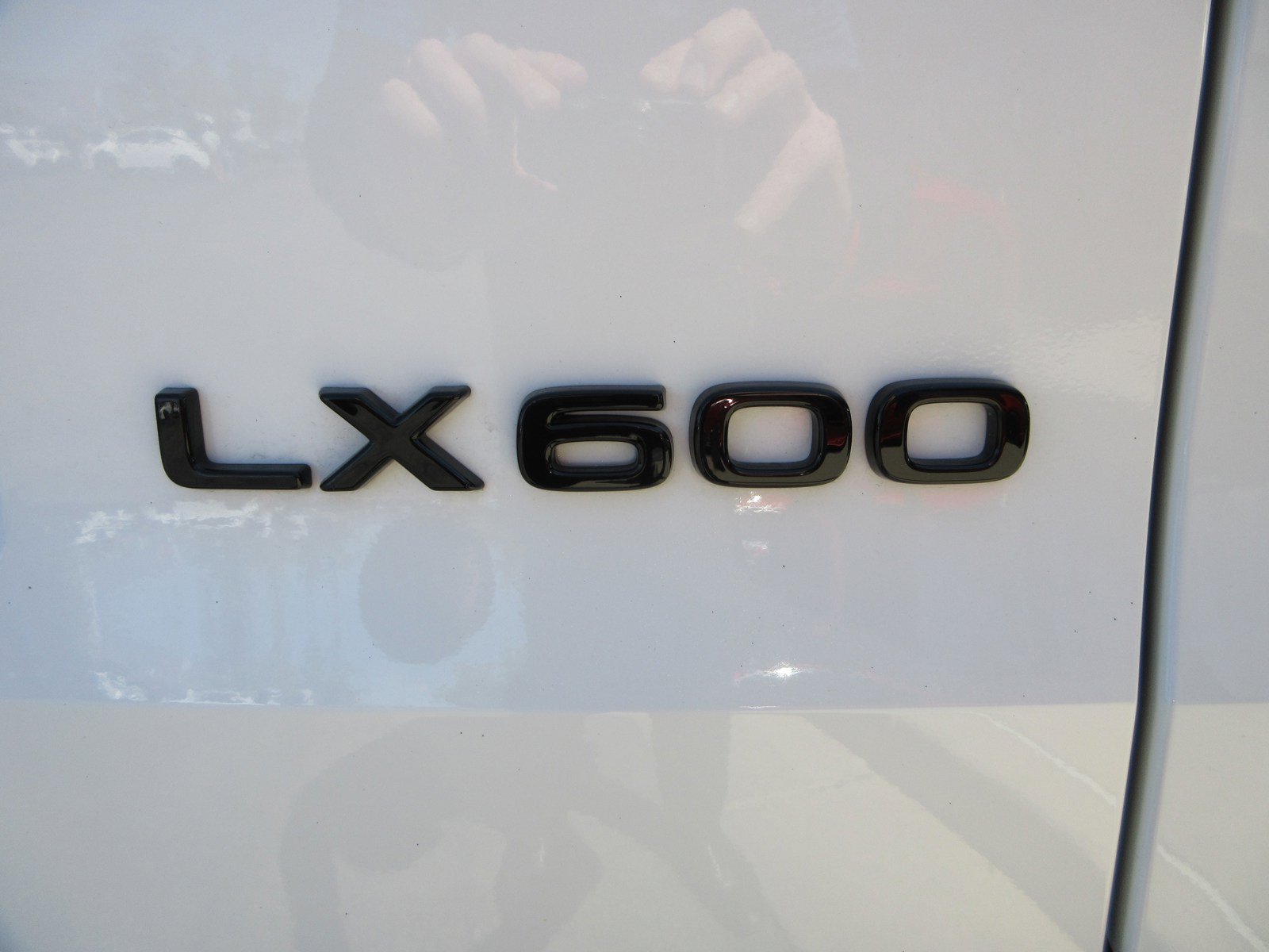 Used 2024 Lexus LX 600 F Sport AWD/4WD image 9