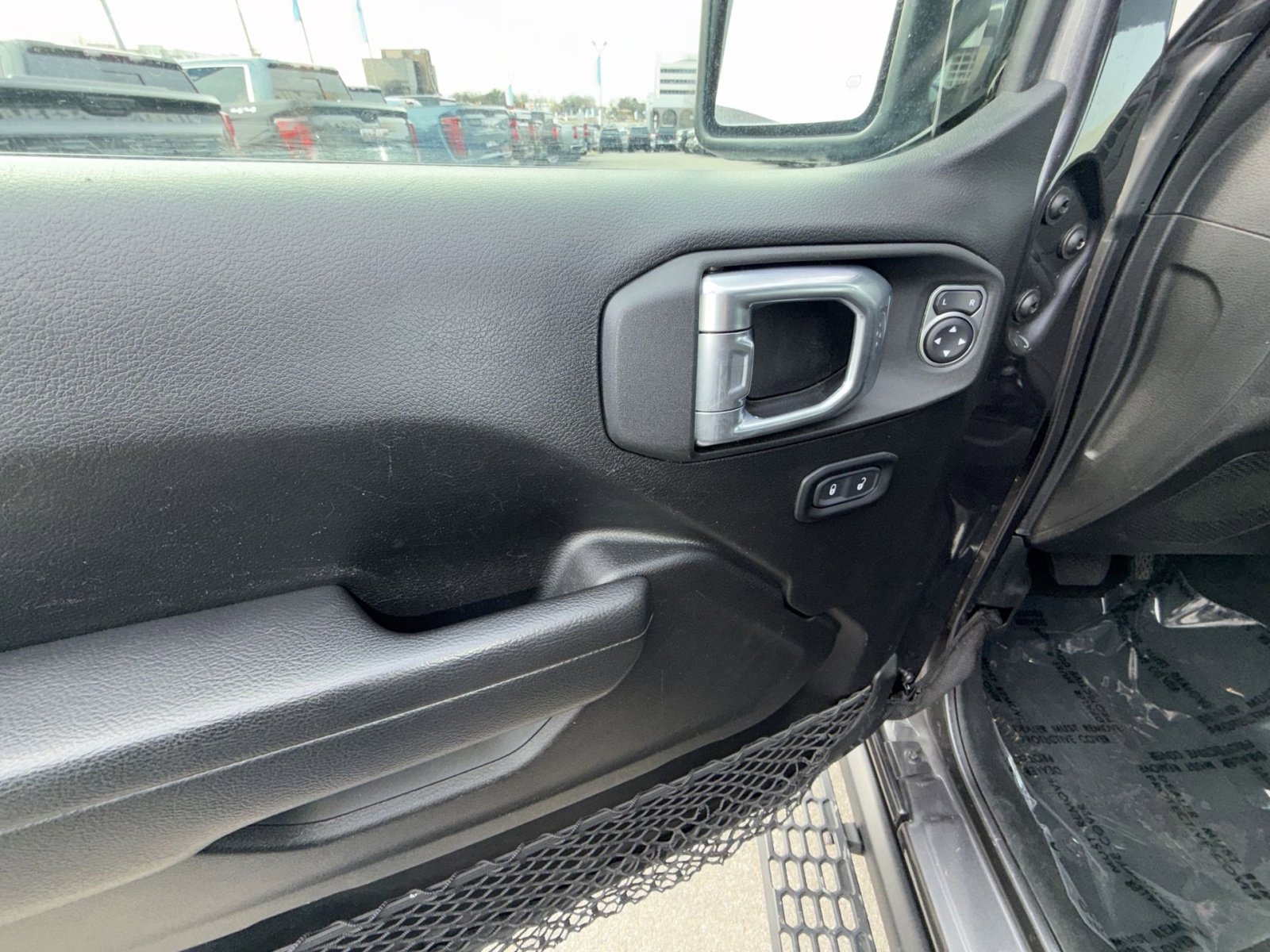 Used 2022 Jeep Gladiator Rubicon w/ LED Lighting Group image 15