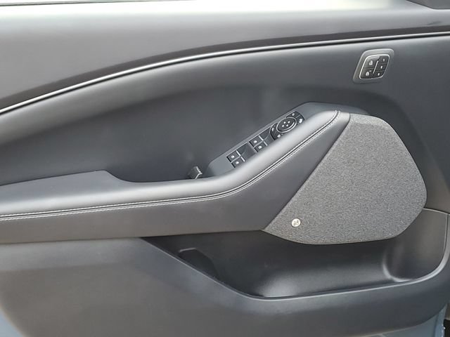 Used 2024 Ford Mustang Mach-E Premium AWD/4WD image 28