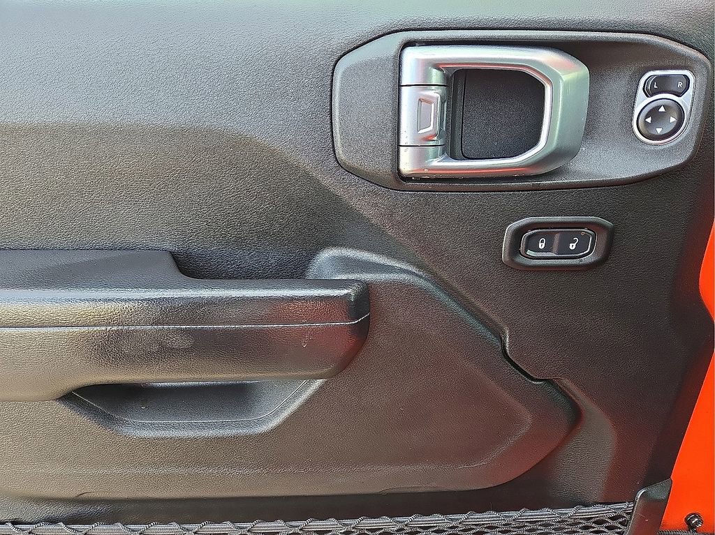 Used 2018 Jeep Wrangler Unlimited Sport S image 21