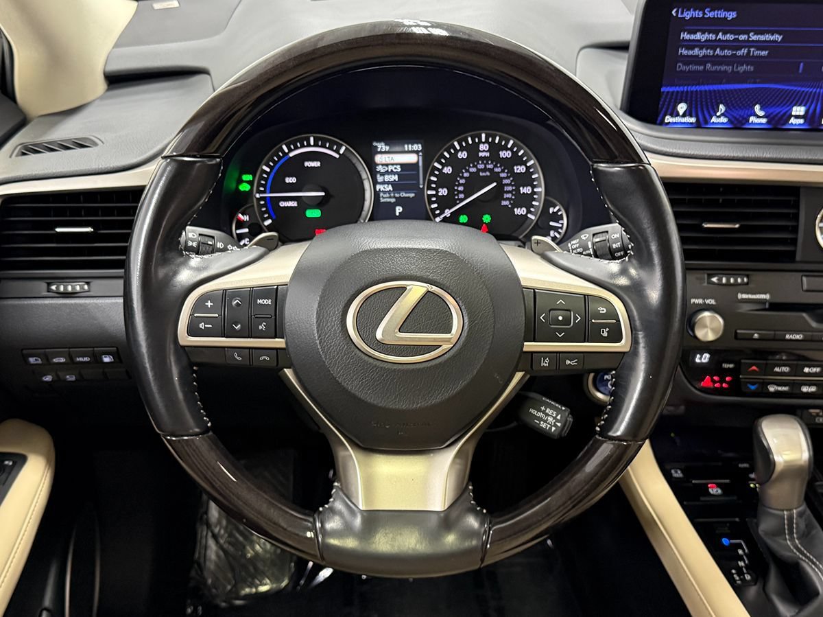 Used 2022 Lexus RX 450hL Luxury w/ Cold Area Package (CT) AWD/4WD image 18