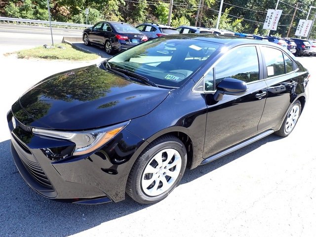New 2026 Toyota Corolla LE image 8