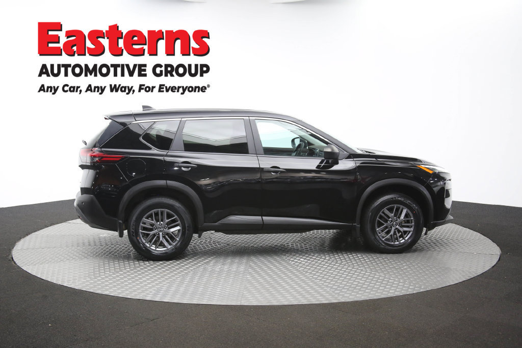 Used 2023 Nissan Rogue S AWD/4WD image 46