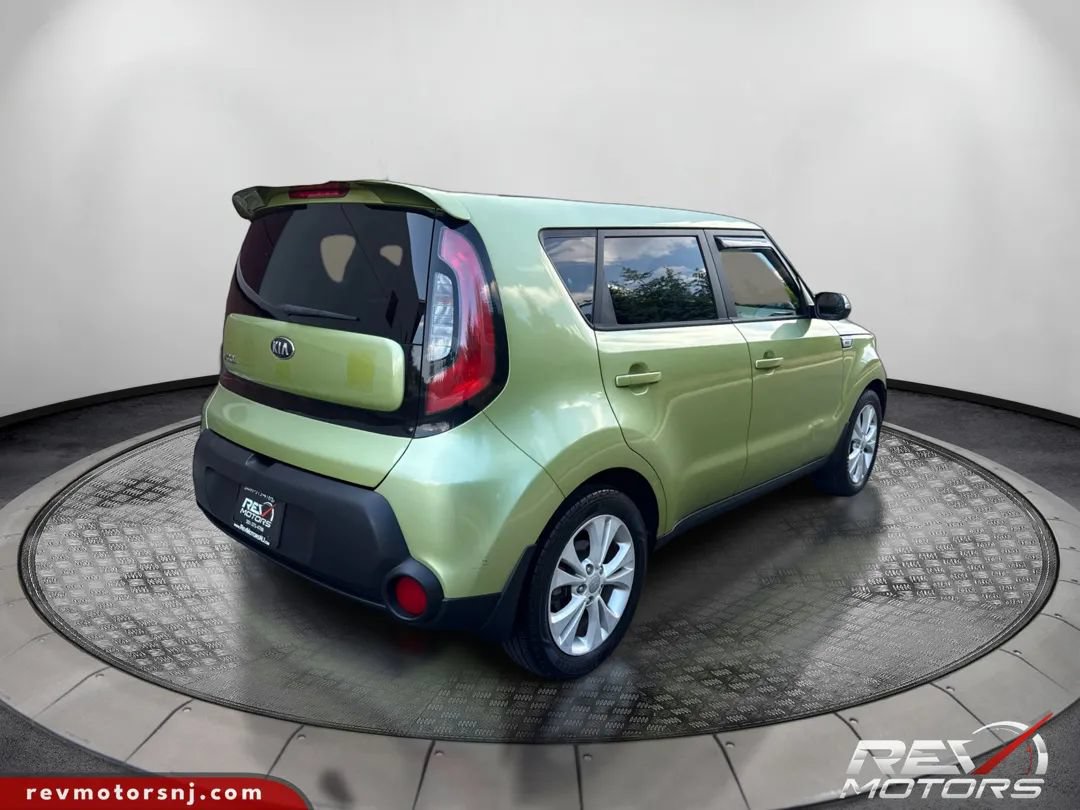 Used 2014 Kia Soul + FWD image 5