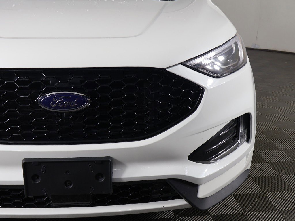 Used 2022 Ford Edge ST-Line w/ Class II Trailer Tow Package image 13