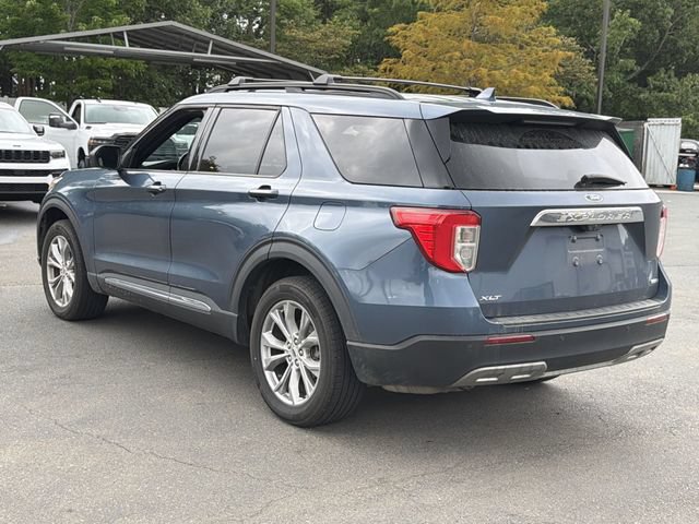 Used 2020 Ford Explorer XLT w/ Equipment Group 202A AWD/4WD image 4