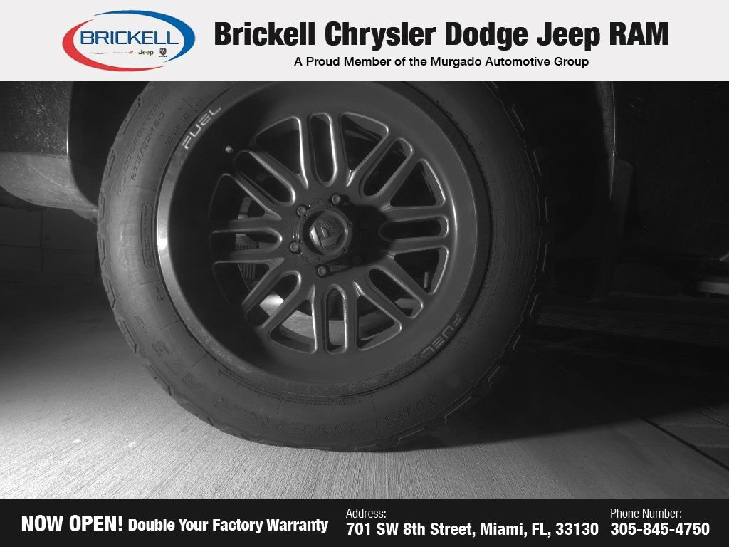 Used 2019 Chevrolet Silverado 1500 RST AWD/4WD image 31