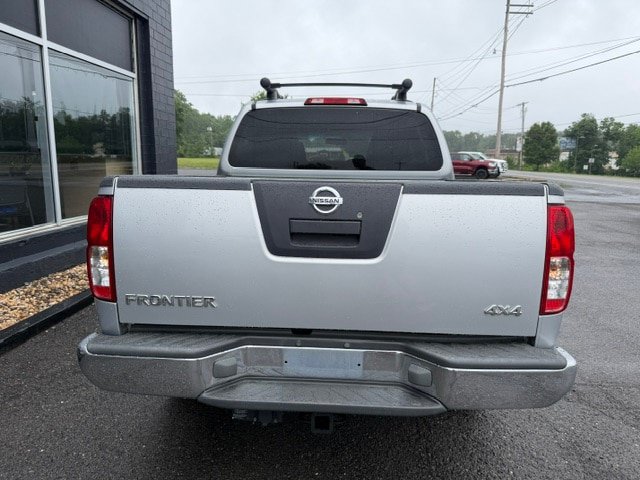 Used 2006 Nissan Frontier NISMO w/ (J01) Sunroof Pkg AWD/4WD image 9