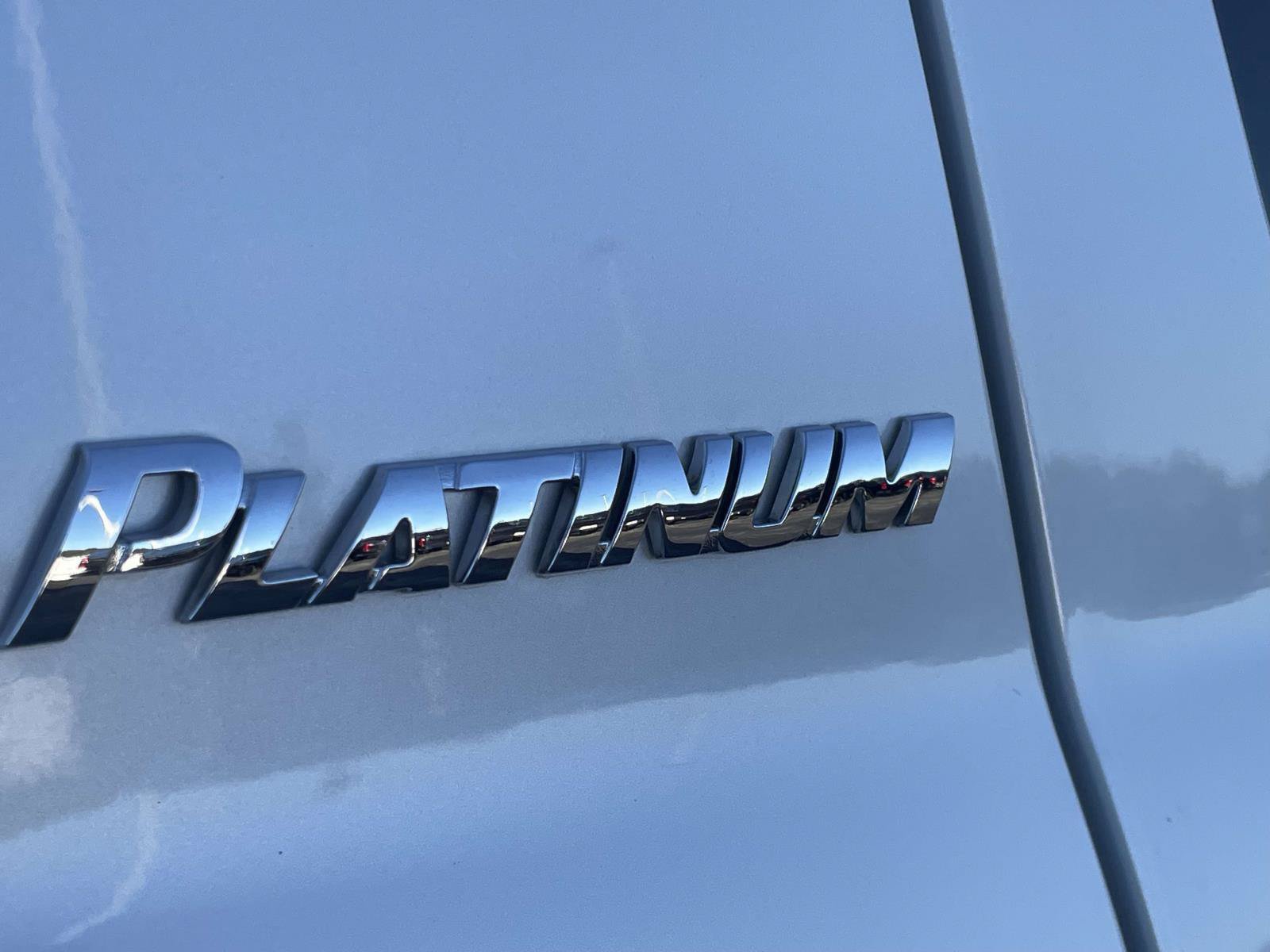 Used 2018 Toyota Sequoia Platinum RWD image 15