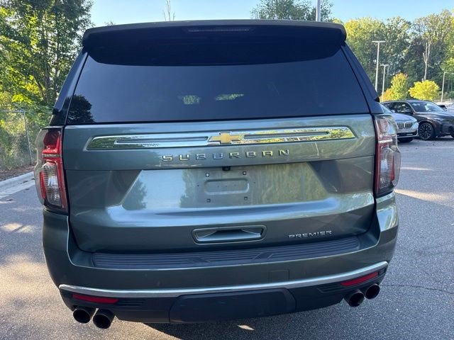 Used 2023 Chevrolet Suburban Premier AWD/4WD image 5