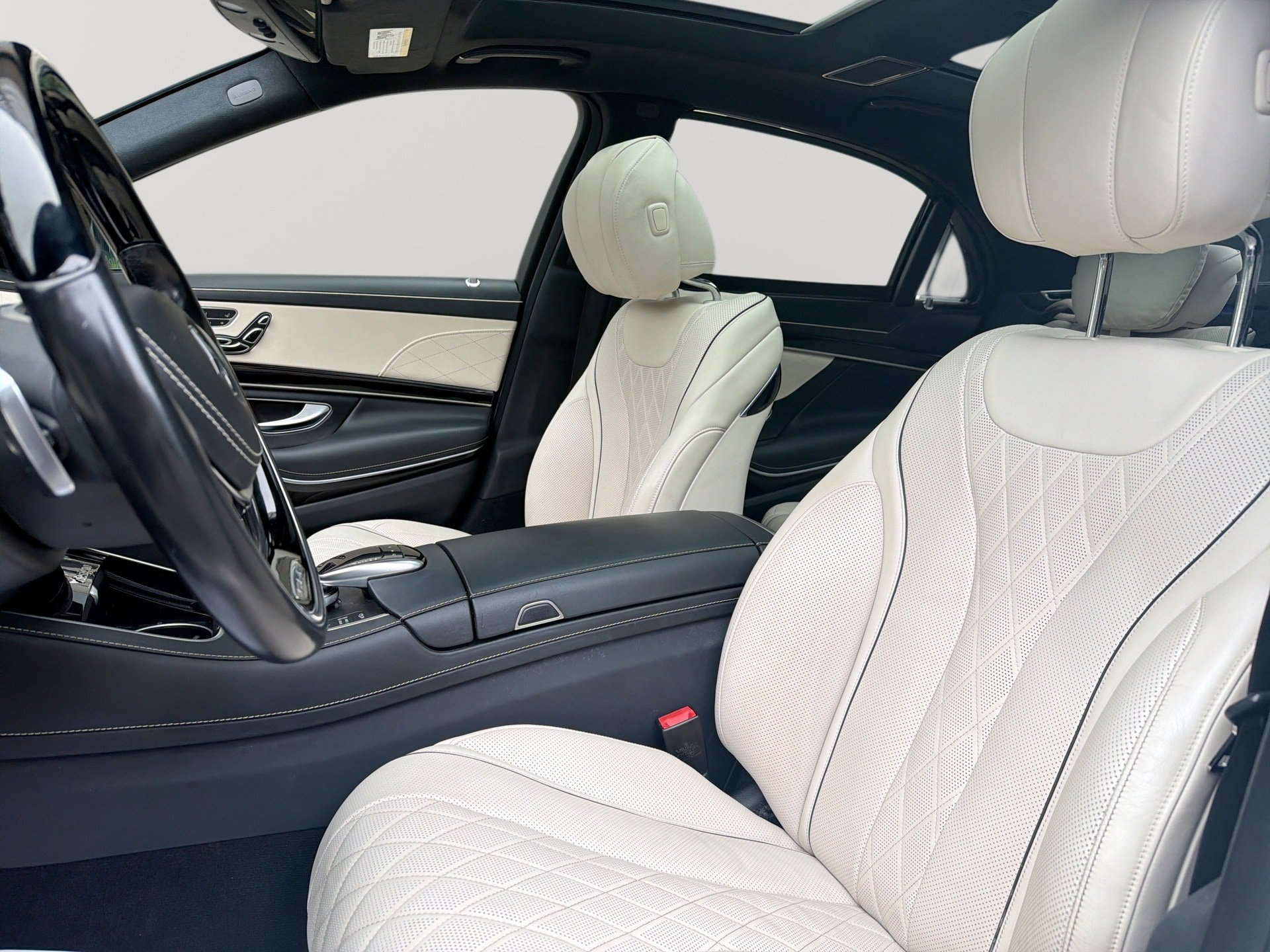 Used 2017 Mercedes-Benz S 550 Sedan image 13