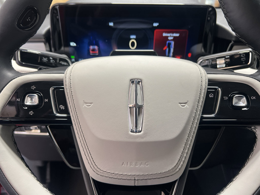New 2025 Lincoln Aviator Reserve w/ Jet Appearance Package image 11