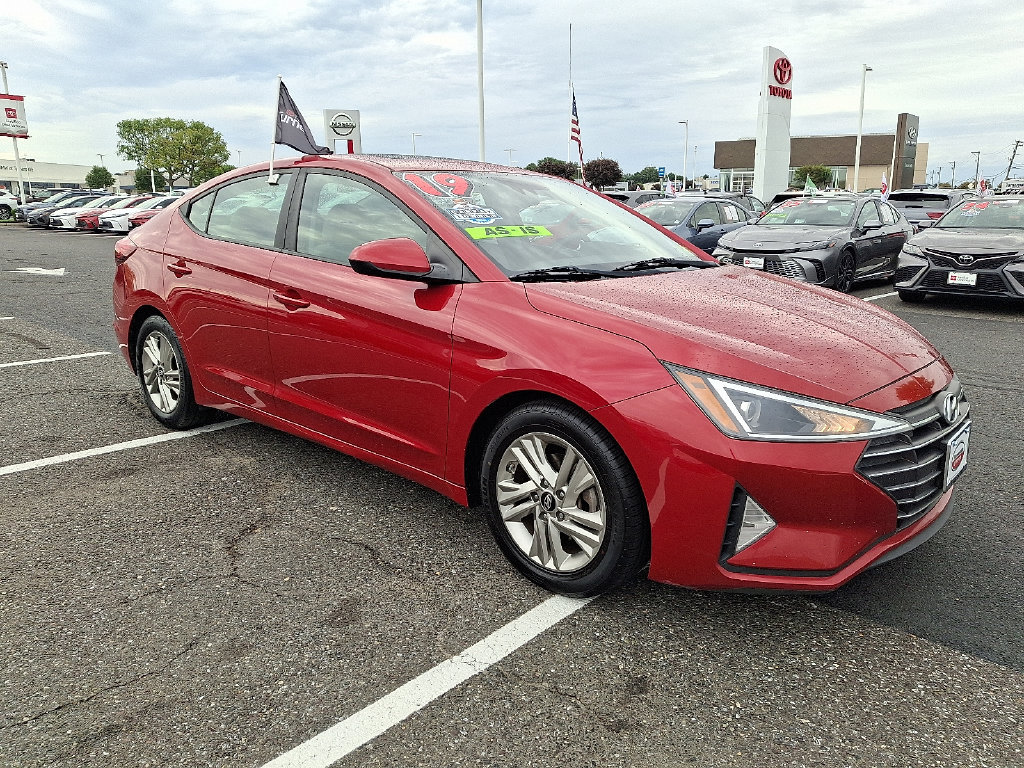 Used 2019 Hyundai Elantra Value Edition FWD image 3