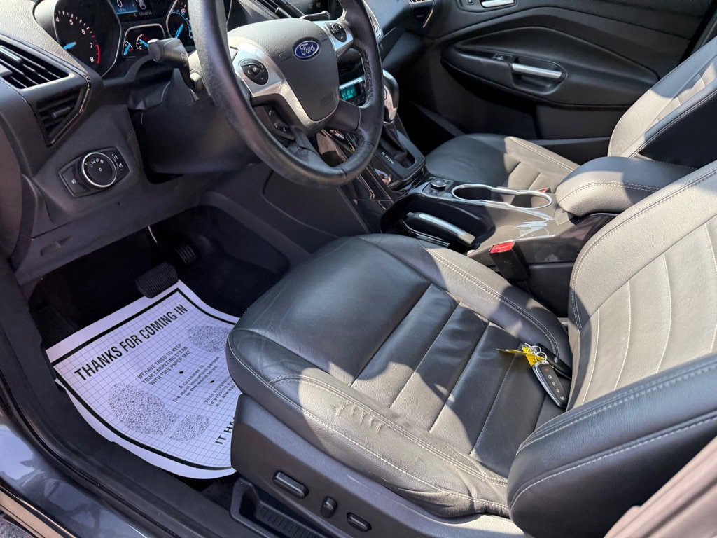 Used 2015 Ford Escape Titanium image 42