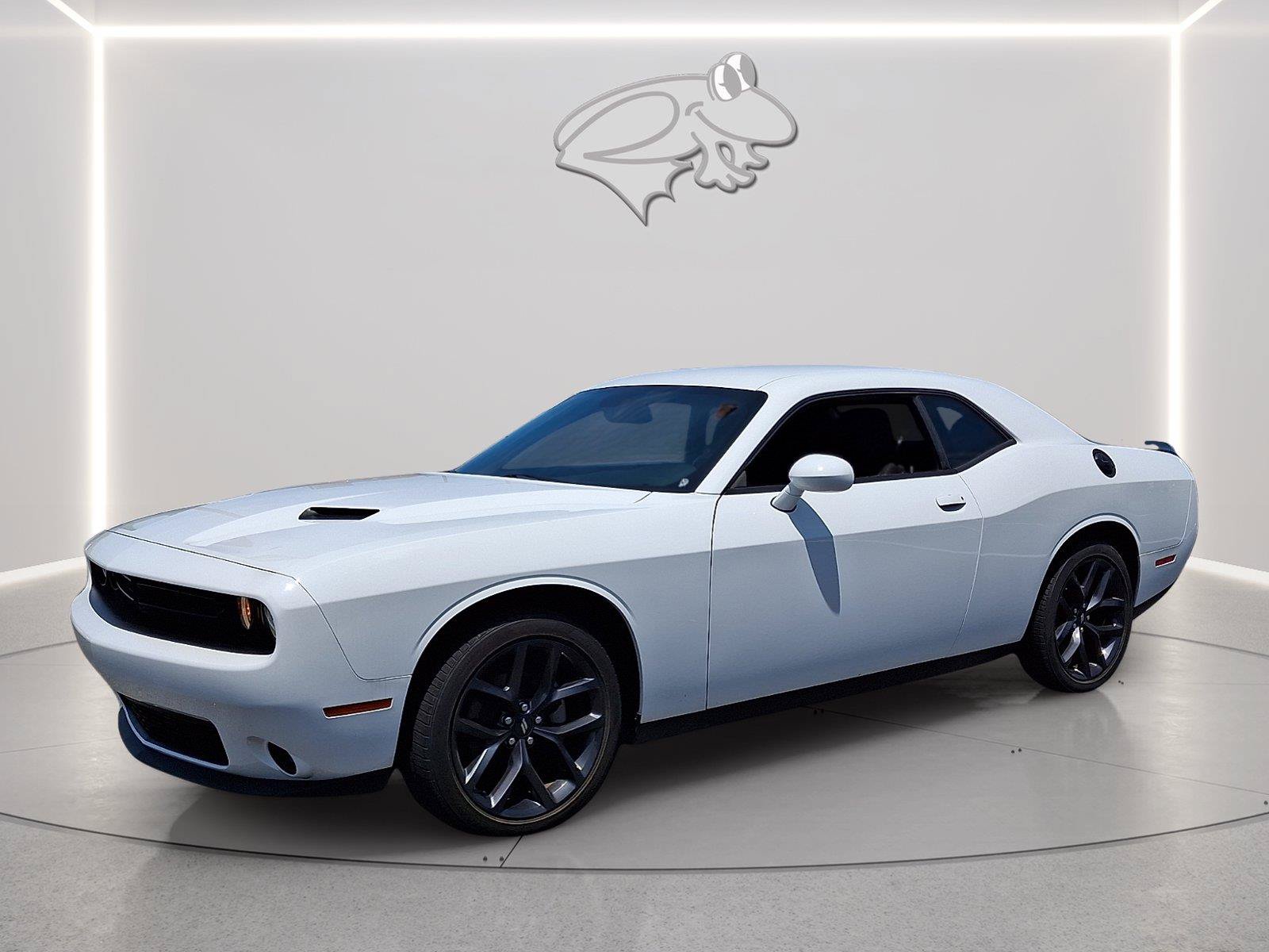 Used 2023 Dodge Challenger SXT w/ Blacktop Package RWD video 1