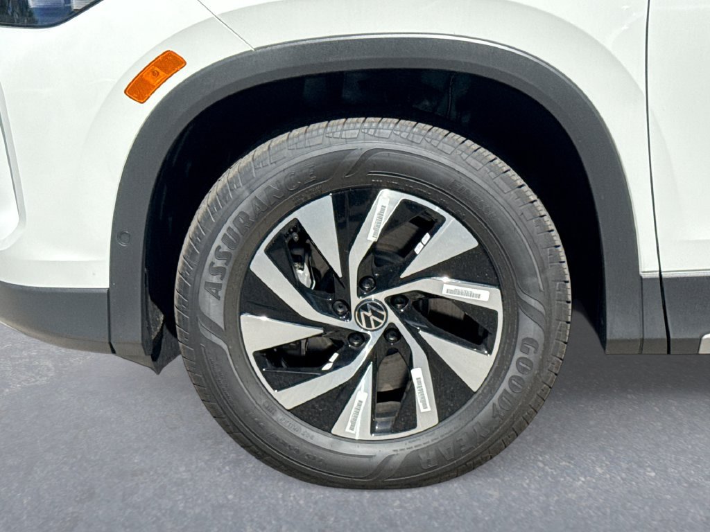 New 2026 Volkswagen Tiguan S AWD/4WD image 18