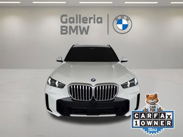 Certified 2024 BMW X5 sDrive40i w/ M Sport Package RWD image 3