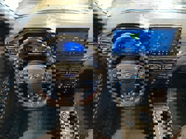 Used 2023 Ford Escape ST-Line Select AWD/4WD image 11