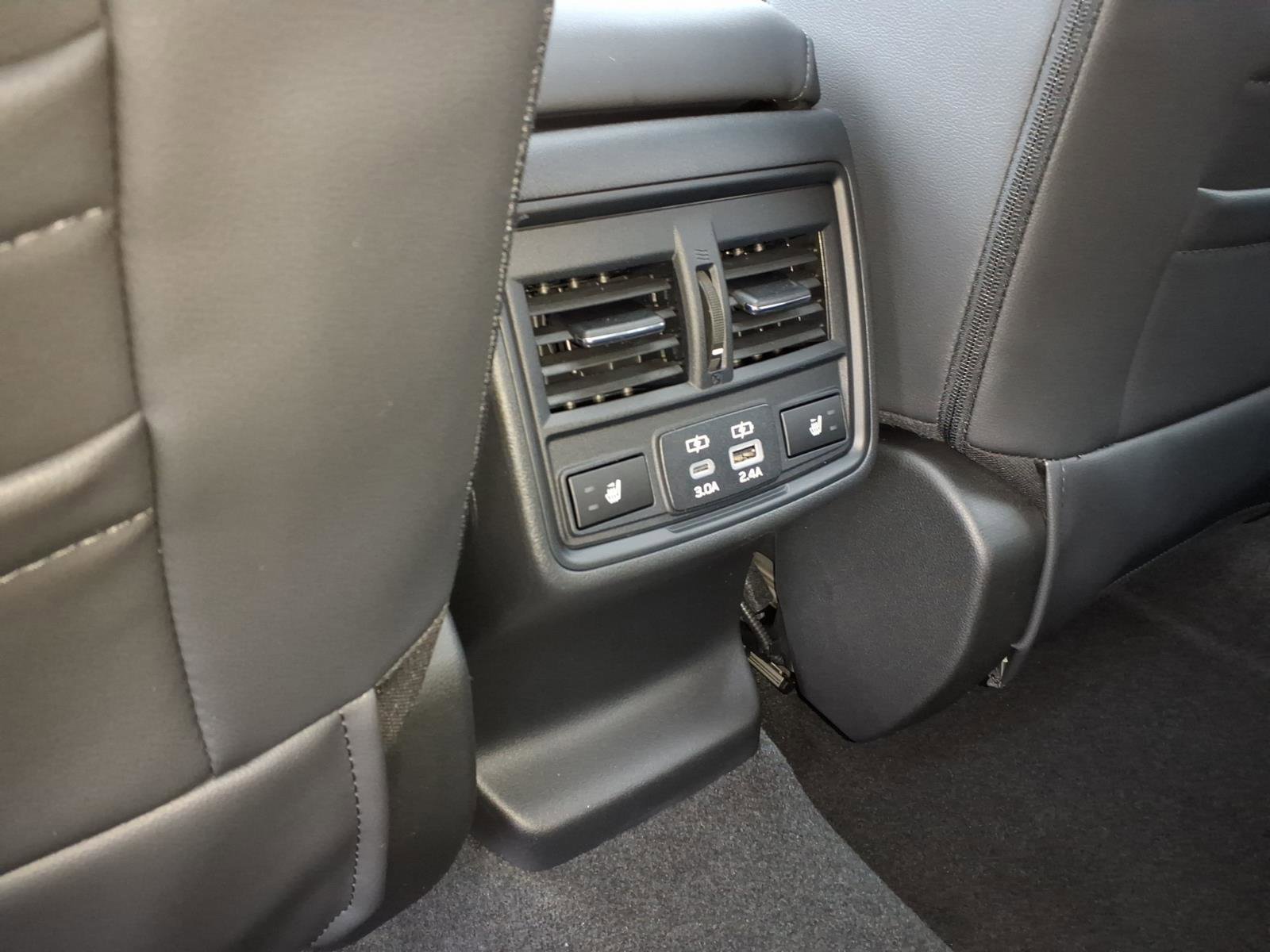 New 2026 Subaru Outback Touring image 7