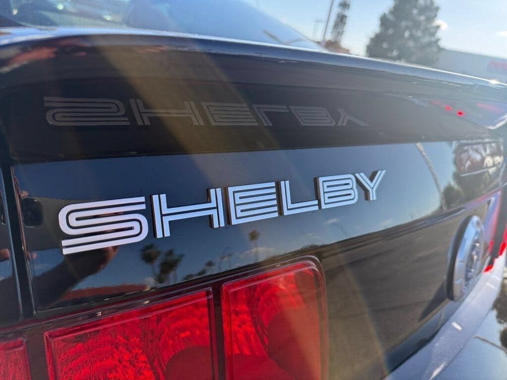 Used 2007 Ford Mustang Shelby GT500 RWD image 18