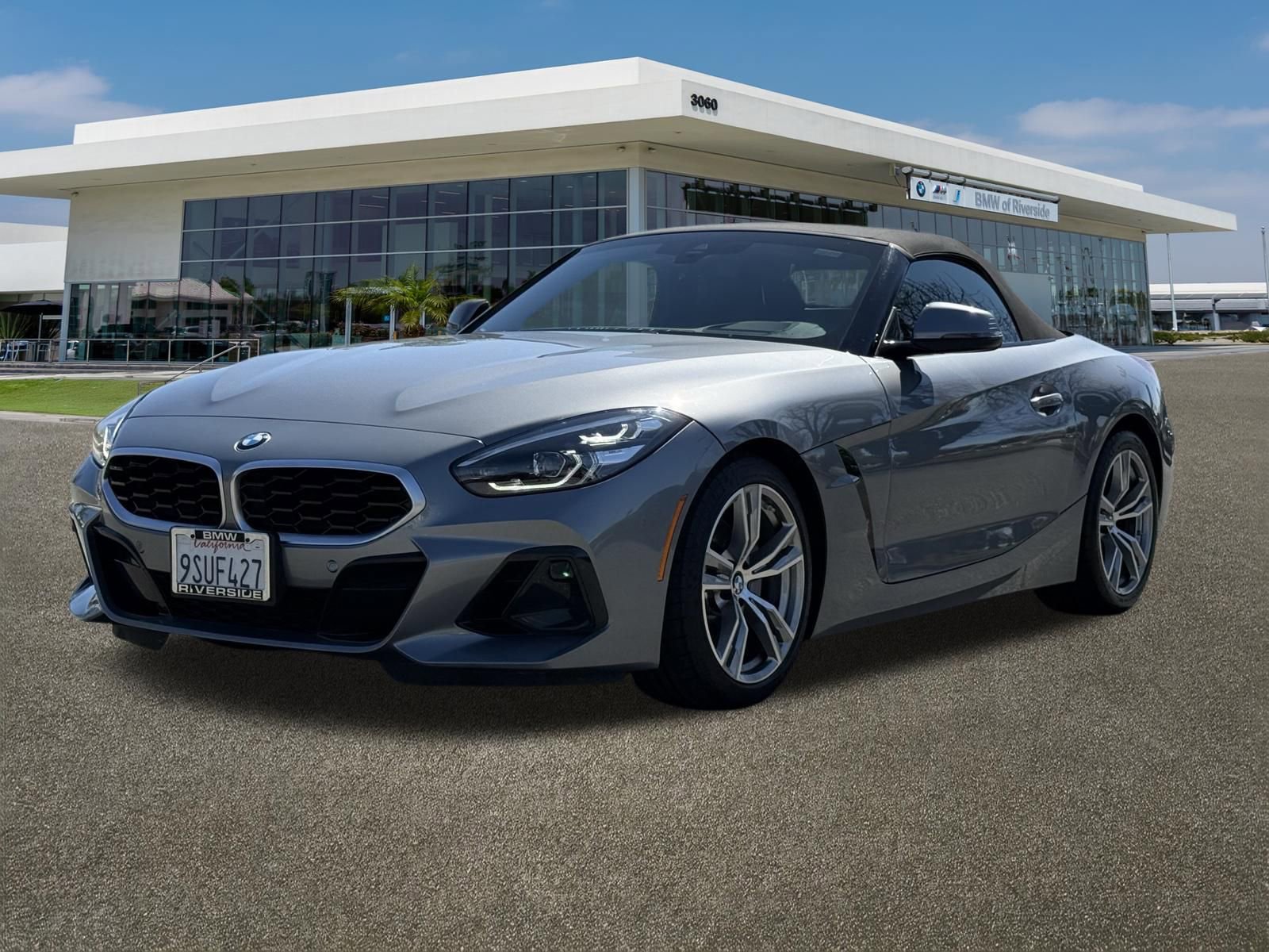 Used 2026 BMW Z4 sDrive30i image 4